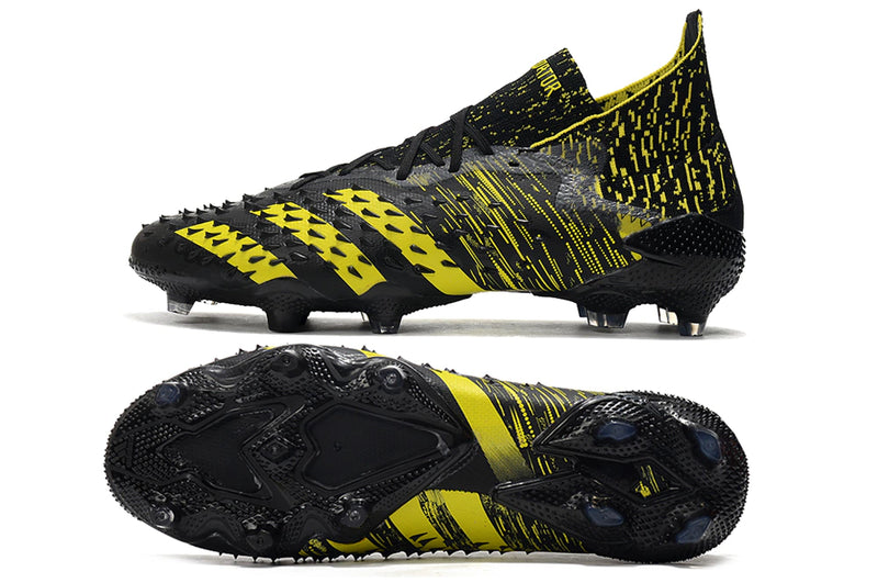 Chuteira Adidas Predator Freak.1 FG