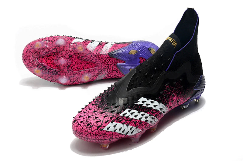 Chuteira Adidas Predator Freak+ FG