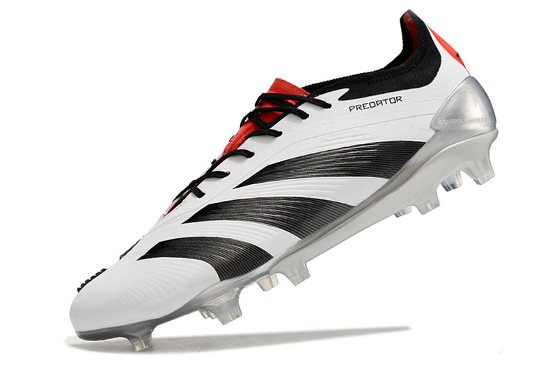 Chuteira Adidas Predator Elite FG - Branca e Preta