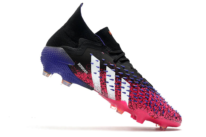 Chuteira Adidas Predator Freak.1 FG