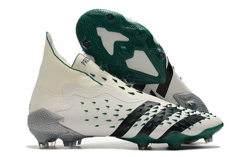 Chuteira Adidas Predator Freak+ FG