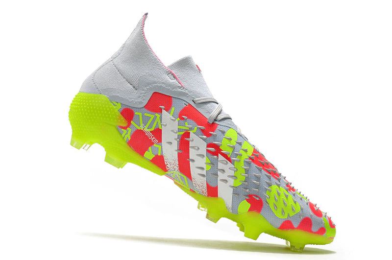 Chuteira Adidas Predator Freak.1 FG