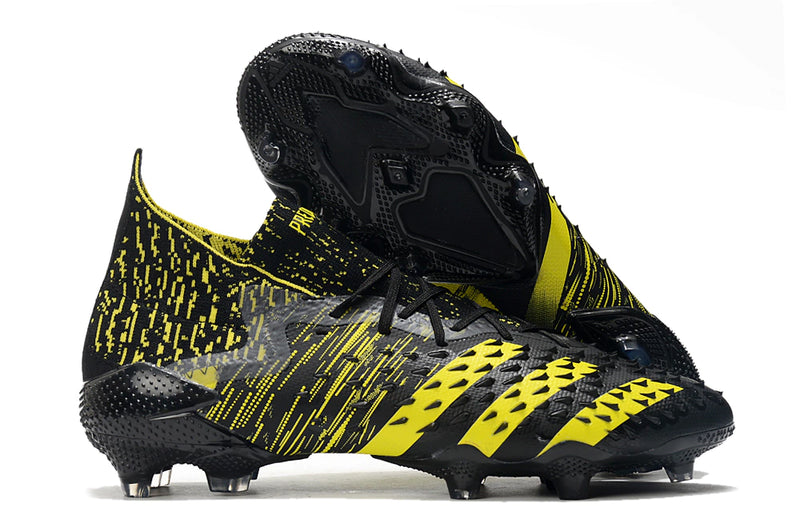 Chuteira Adidas Predator Freak.1 FG